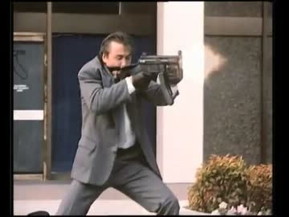 L.A. Takedown」 銀行強盗とその後の銃撃戦シーン 【後のHEAT
