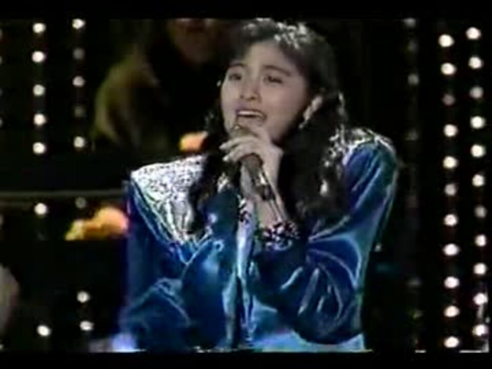 CD 菊池桃子　ラムー　ramu 愛は心の仕事です　8センチ8cmシングル Amazon.co.jp: RAMU 愛は心の仕事です 菊池桃子 レコード : ホーム