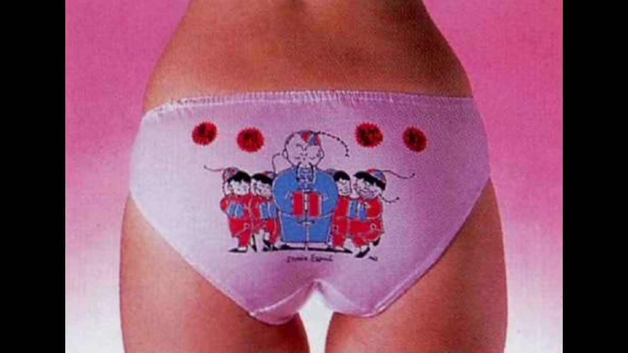 パンチラ　バックプリント 