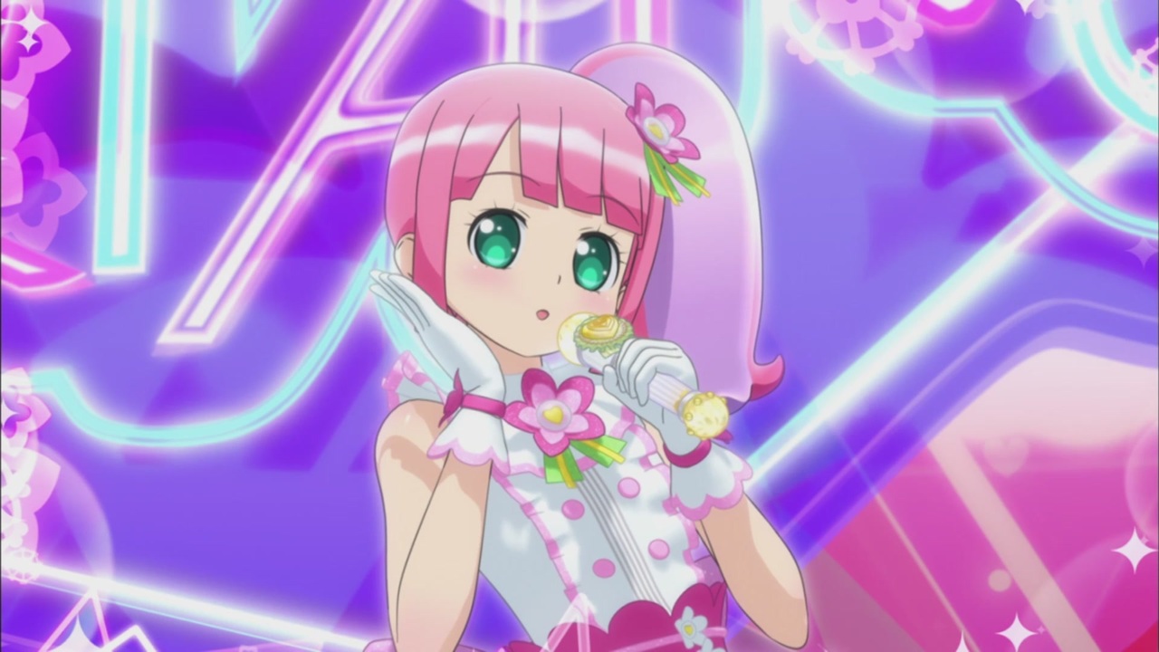 プリパラ　トライアングル　カフェ　かのん　A4サイズハードブロマイド プリパラ かのん アニメイトカフェ トライアングル 缶バッジ
