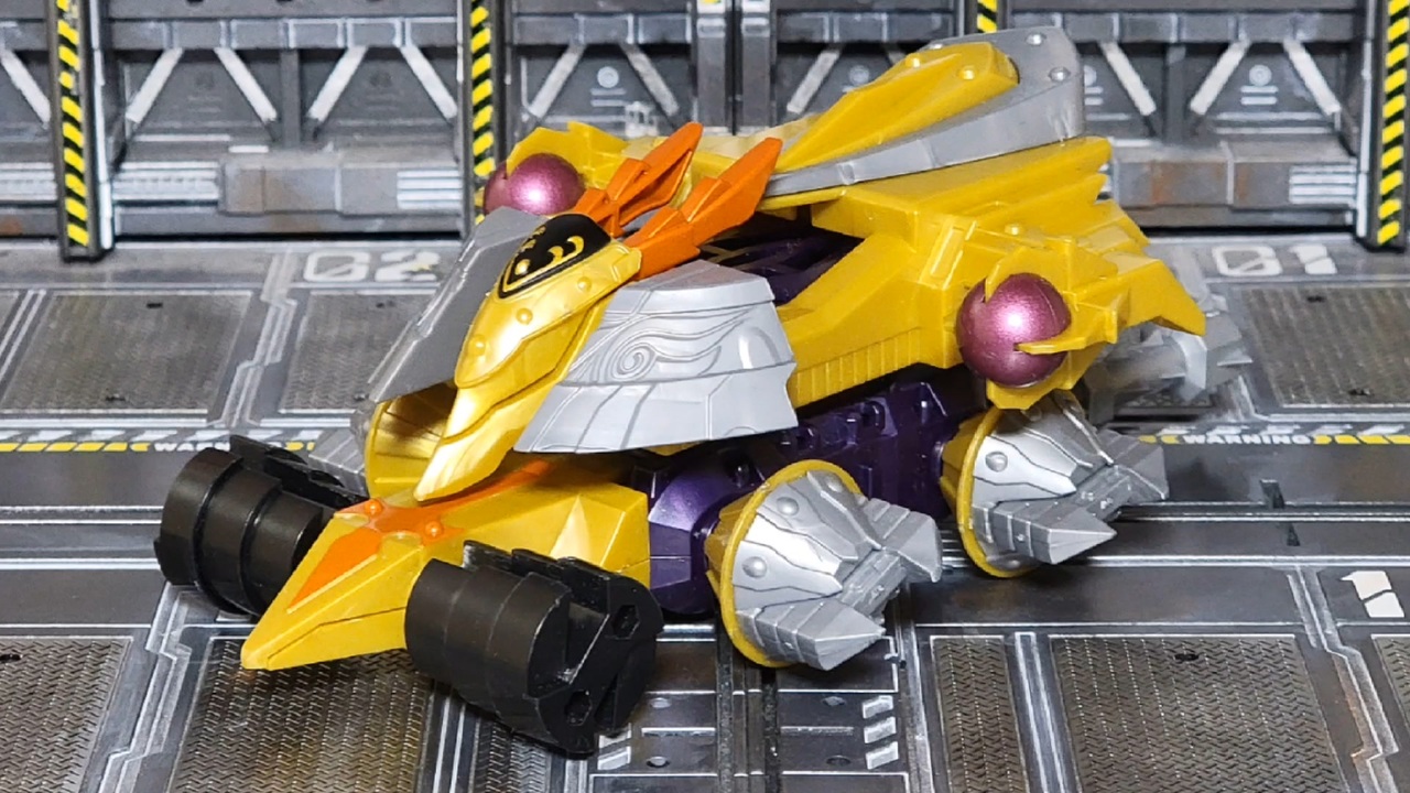 クラッシュギア CGX-05WR 鎧輝 ブラックバージョン SMP [SHOKUGAN