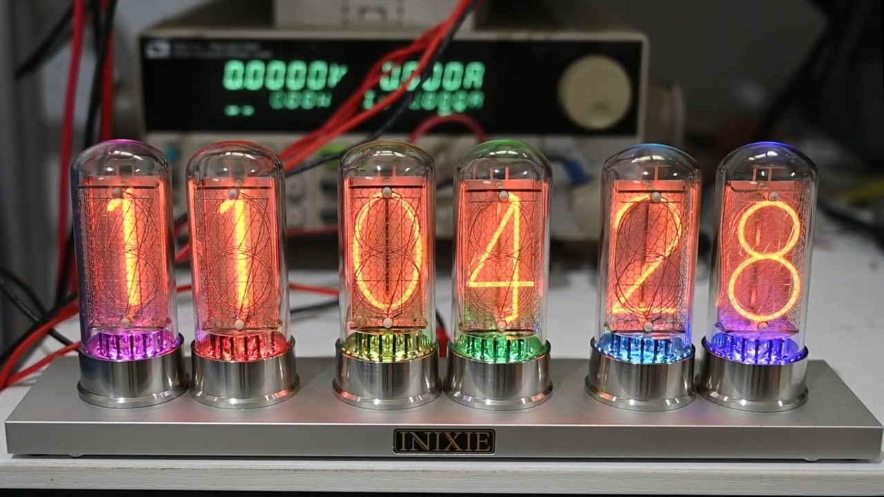 ＜新品・1ヶ月の初期不良対応・安心の国内組立＞完璧のIN-8-2 ニキシー管時計 ニキシー管時計のある生活 - YouTube