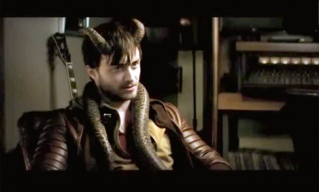 ダニエル ラドクリフ ピラニア3d 監督 ホラー映画 Horns 予告編解禁 ニコニコニュース