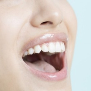 キスしてくれないのはくさいから 自分の口臭が気になる瞬間3選 ニコニコニュース