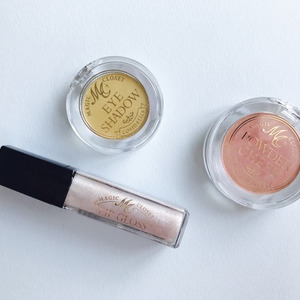 3coins アイカラーは150円から スリーコインズ カラーコスメ おすすめ3品 ニコニコニュース