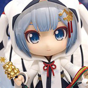 2018年の雪ミク タンチョウ巫女ver のねんどろいどとfigmaの彩色