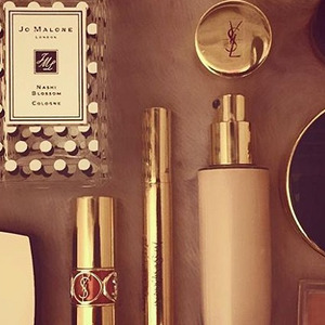 綺麗な背景 コスメ 画像 おしゃれ 最高の壁紙hd