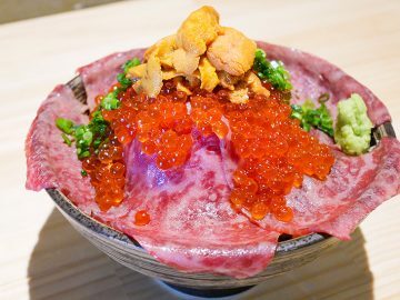 Snsで超話題 吉祥寺の 肉ドレス海鮮丼 本店 の ドレス肉海鮮丼 を食べてきた ニコニコニュース