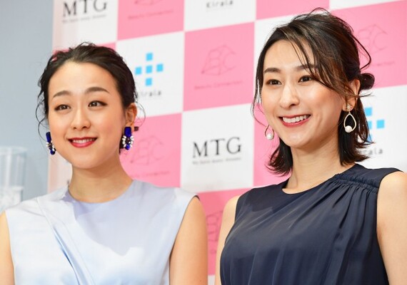 浅田真央 舞 普段とはひと味ちがう華やかな装いで銀座に登場 ニコニコニュース