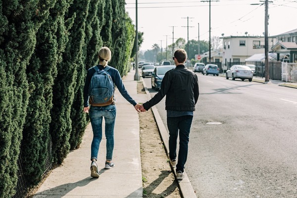 付き合う 付き合わない 男友達から告白されたときの対処法 ニコニコニュース