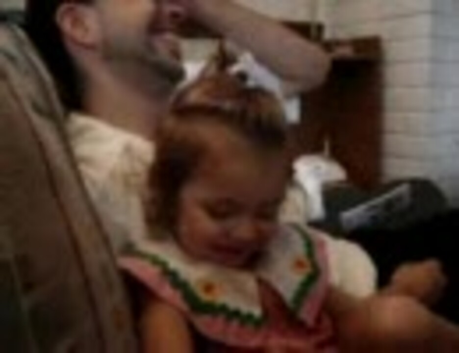 一歳にしてファッキンビッチという言葉を知ってしまった幼女 ニコニコ動画