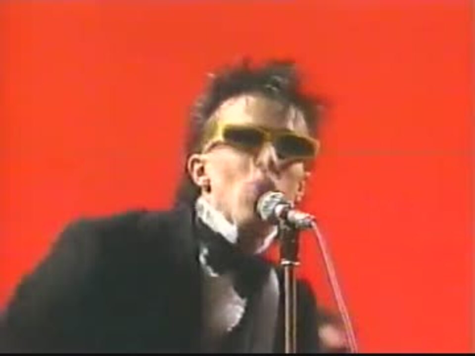 Toy Dolls／James Bond Lives Down Our Street ニコニコ動画