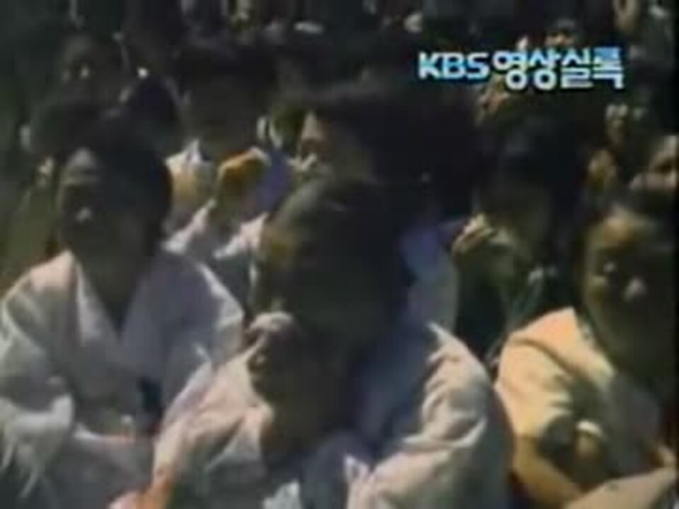 朴槿恵の母親が在日に殺される瞬間 ニコニコ動画