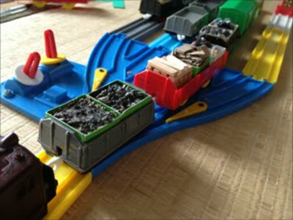 プラレール 無蓋車の積荷を作ってみた 自作 ニコニコ動画