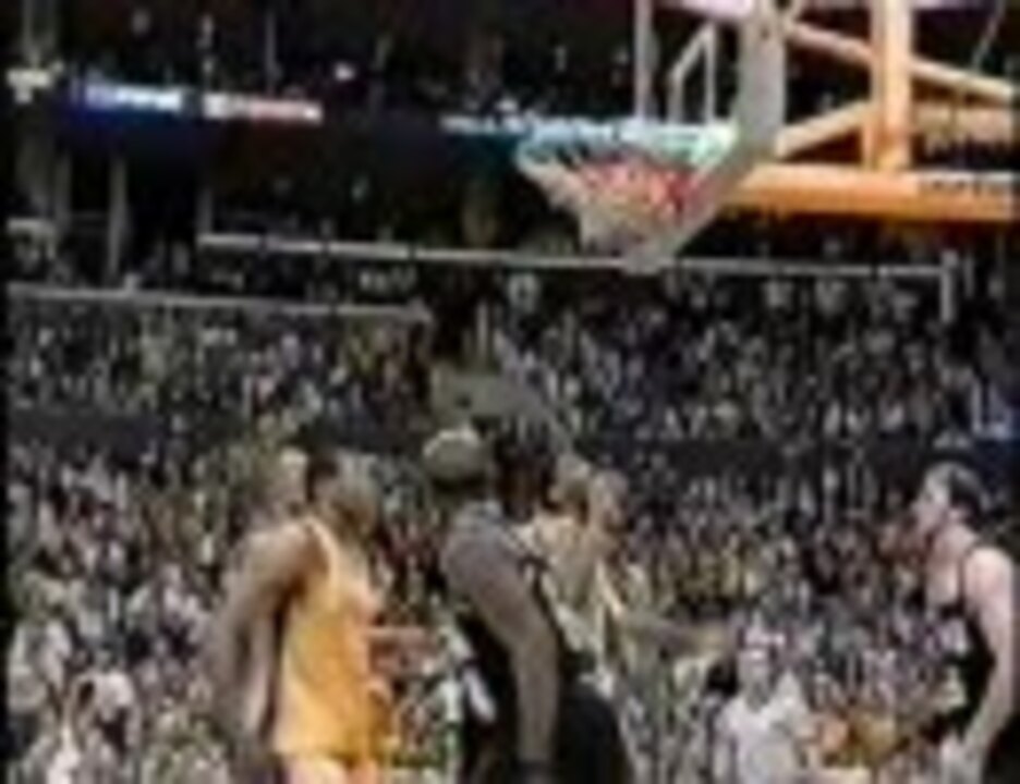 【NBA】2002 Lakers vs Kings Cﾌｧｲﾅﾙ game4 ＠LAL 4Q 1/4 - ニコニコ動画