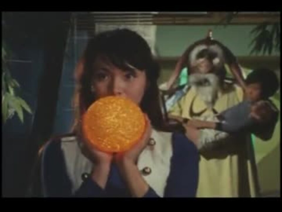 ミニスカ女教師 生徒を食おうとした宇宙植物と戦う ニコニコ動画