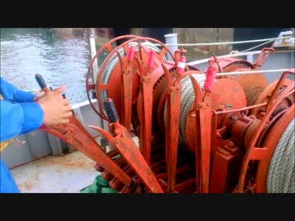 【ウインチ】潜水船のエンジンをフル活用～。リアルな潜水作業中。