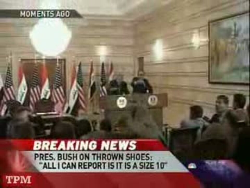 Bush Dodges Shoes Thrown by Iraqi Journalist ニコニコ動画