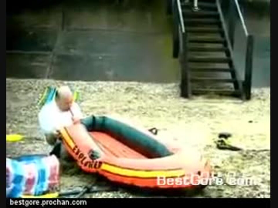 グロ注意 空気が逆流して顔が爆散 ニコニコ動画