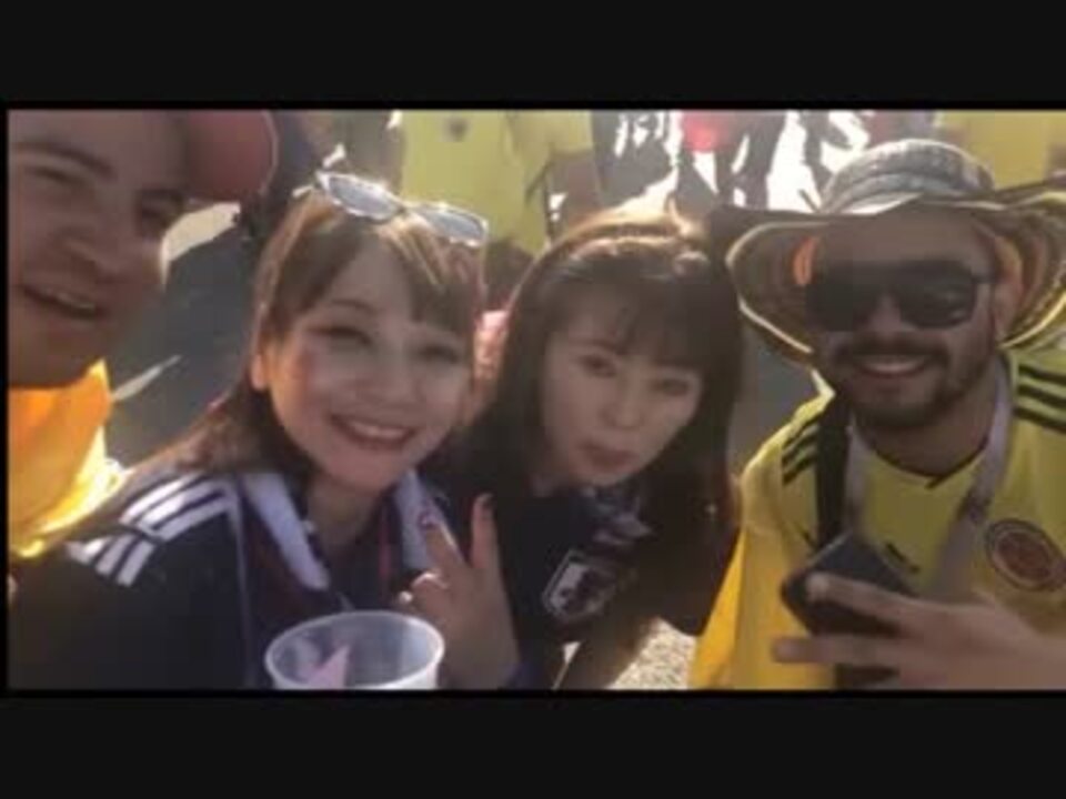 コロンビア人男性が日本人女性に侮辱的言葉を口にさせる ニコニコ動画