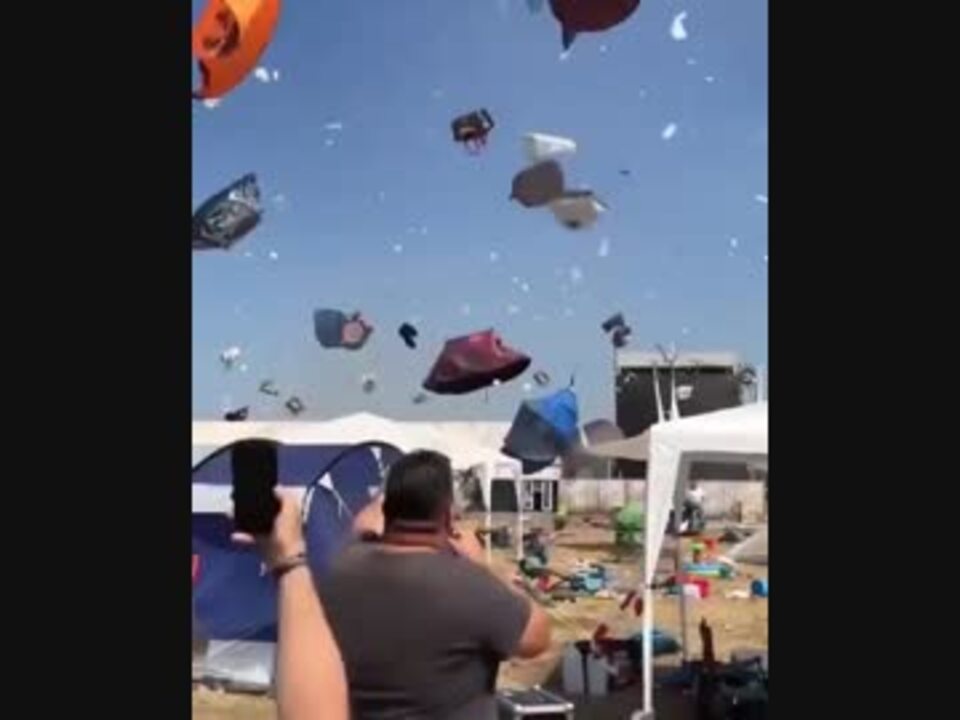 ドイツのテントが飛ばされる動画にゆるきゃん のopを付けてみた ニコニコ動画