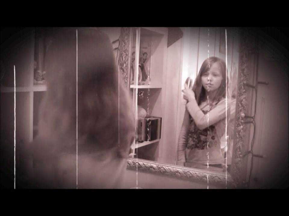 Creepy Grudge Ghost Girl In The Mirror ニコニコ動画