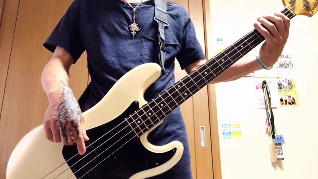 ベース Final Fantasy Viii Eyes On Me 弾いてみた 指弾き Bass Cover ニコニコ動画