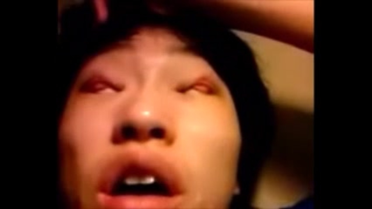 前はまぶたをひっくり返せた ニコニコ動画