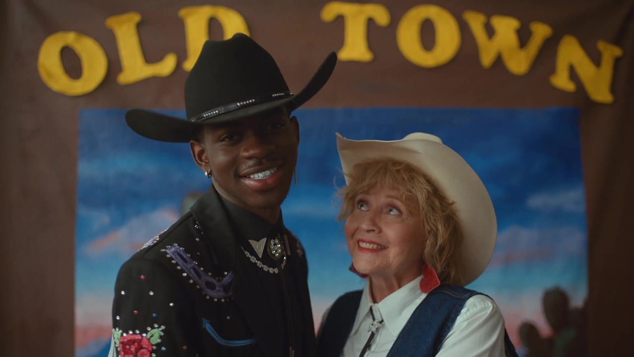 Lil Nas X ft. Billy Ray Cyrus - Old Town Road (Official Movie) - ニコニコ動画