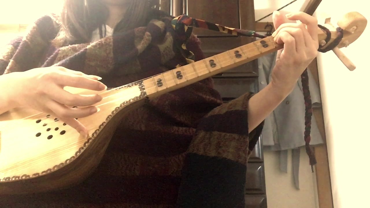 ジョージアの楽器を弾いてみた＿Apareka - ニコニコ動画
