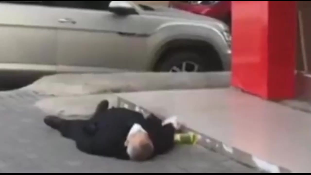 武漢の街で行き倒れれば原則放置 他所では出身地差別され軟禁や迫害受ける ニコニコ動画