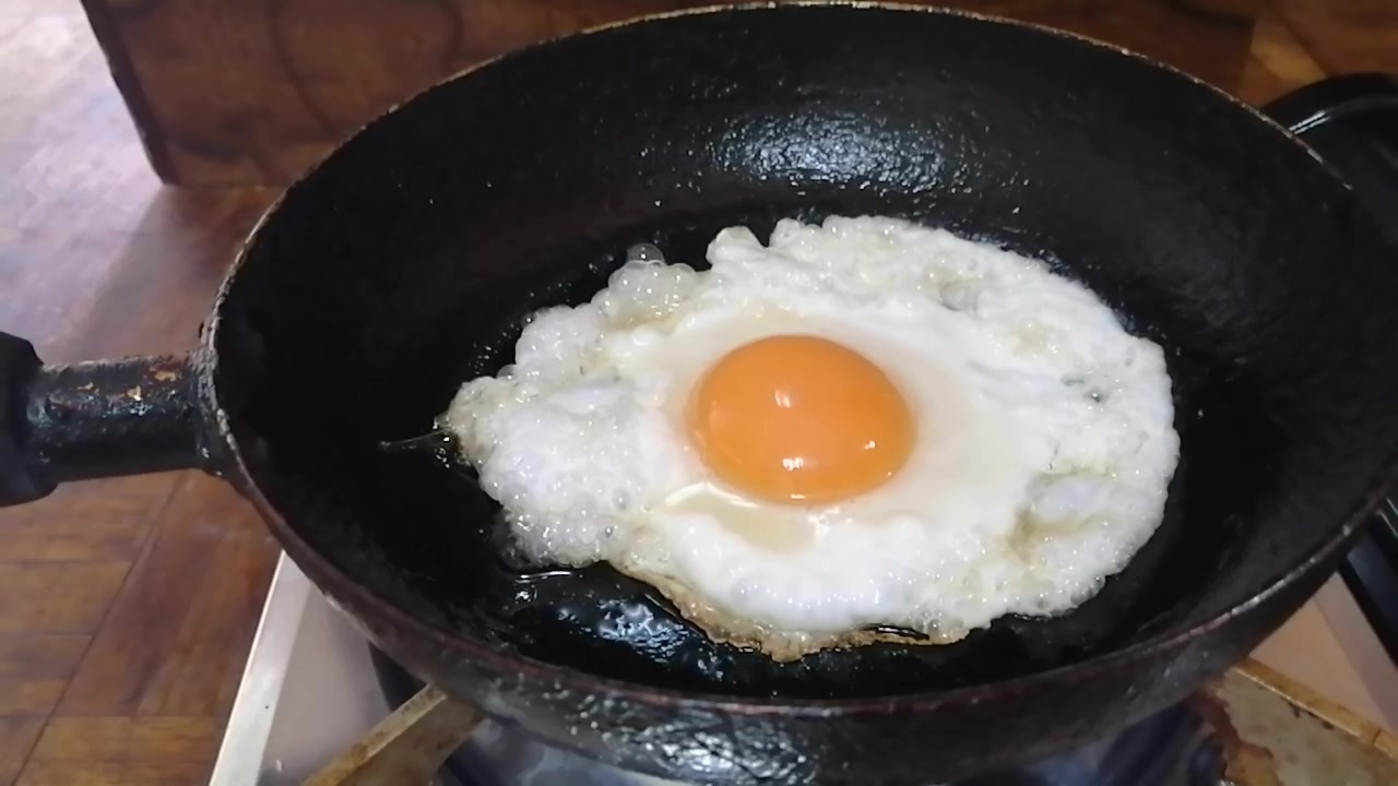 カセコン料理 カセットコンロで作る黄身固めの目玉焼き リアルぐでたま ニコニコ動画