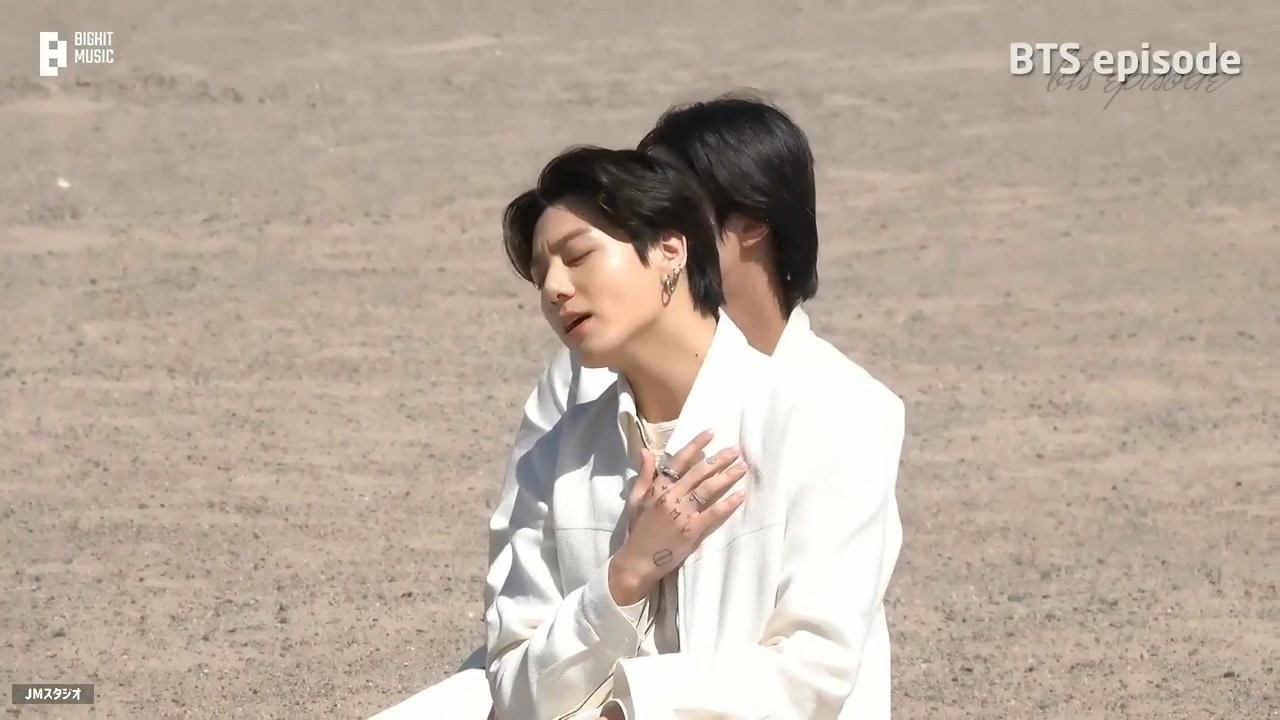 新作からsaleアイテム等お得な商品 満載 Bts Dvd 防弾少年団 21新曲mvコレクション 3ディスクボックスdvd 韓国のボーイグループ Www Larrypolatsch Com