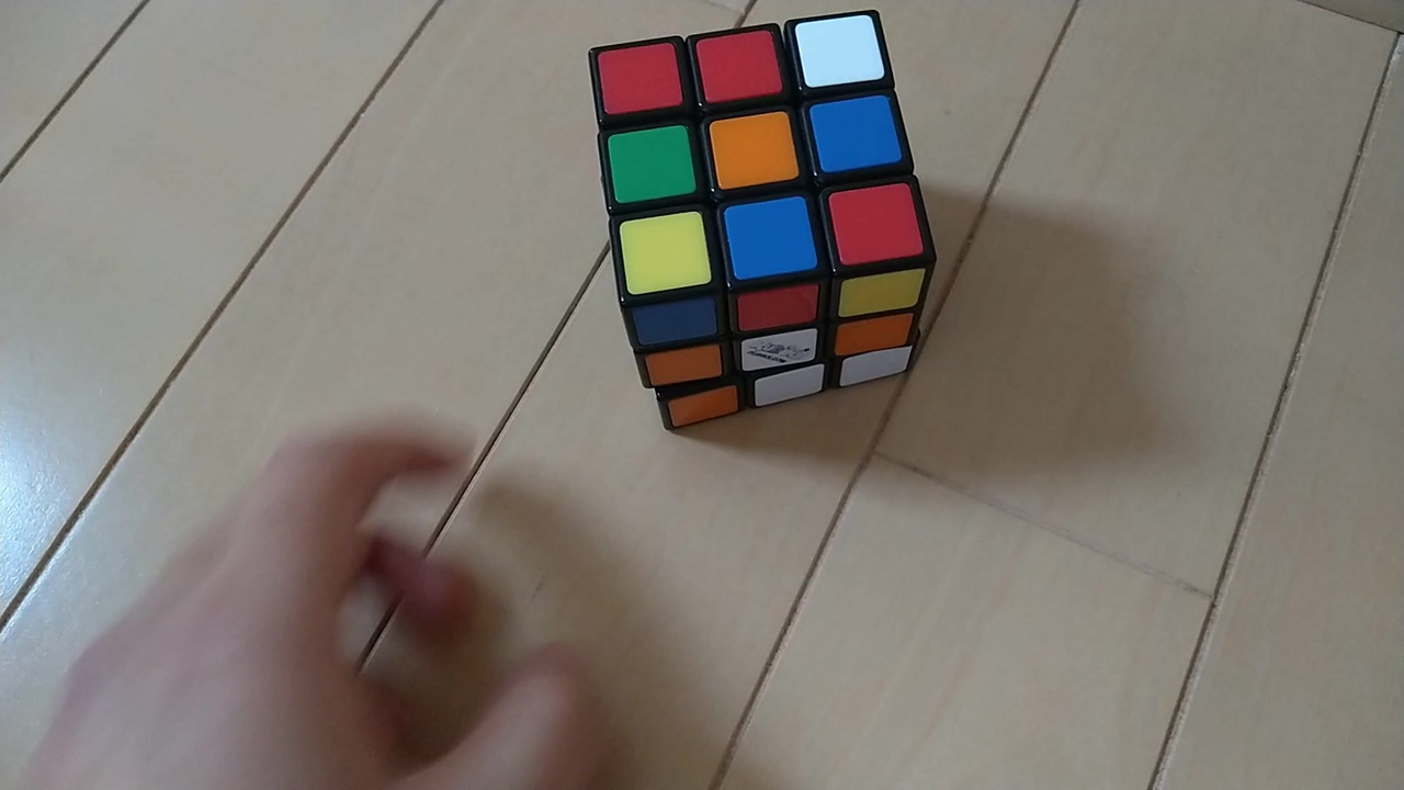 片手で頑張ってルービックキューブを解く動画 ニコニコ動画