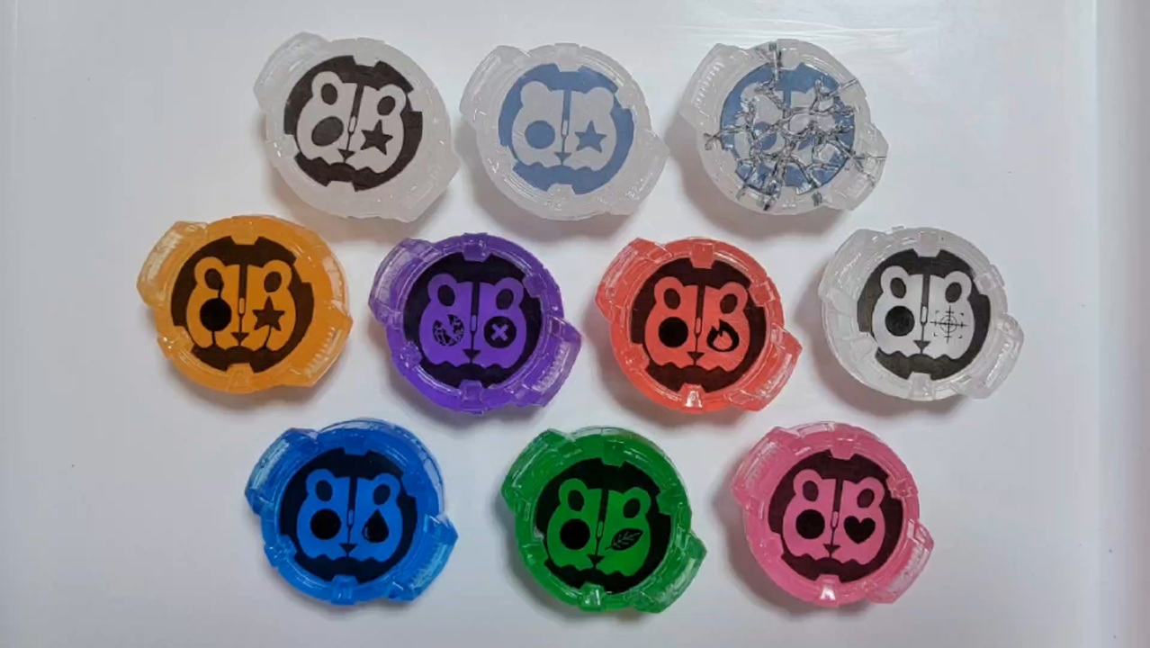 国内正規総代理店アイテム 仮面ライダーギーツ タイクーンIDコア