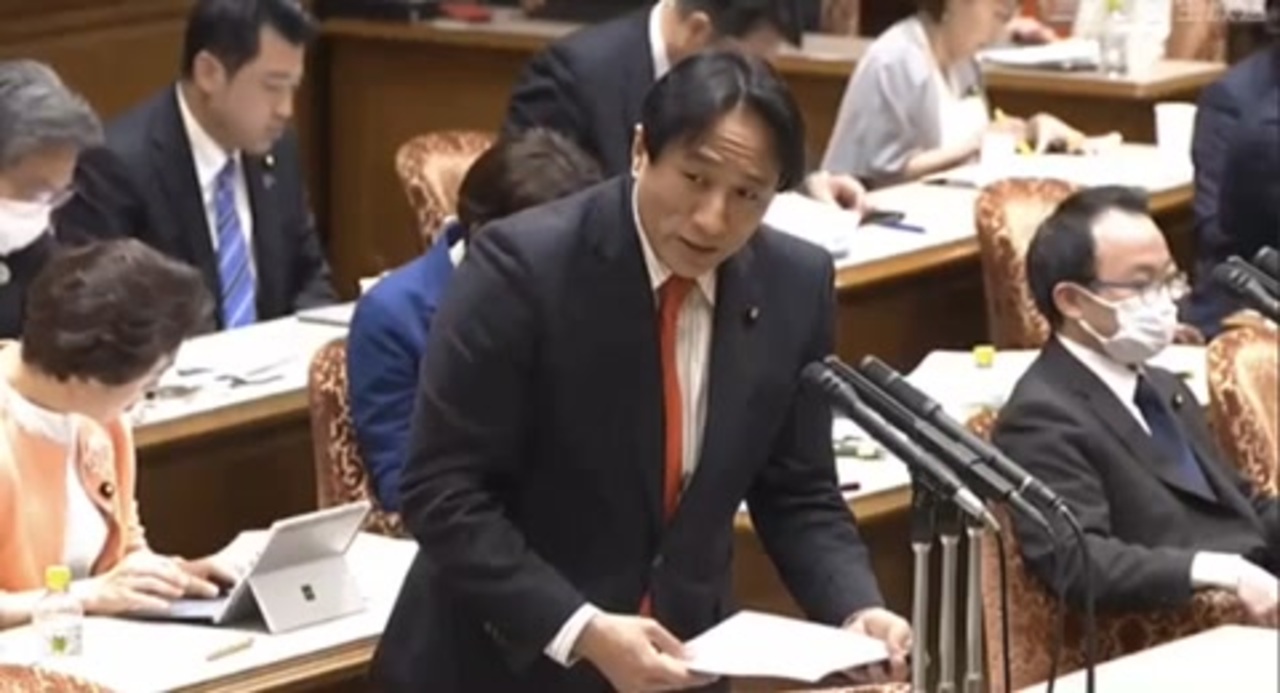 川田龍平参議院議員「『WHOが打たなくてイイよ！』て言ったのになんで続けんの？あんたらアホなの？」←心の中！！厚生労働委員会(令和5年4月18日)