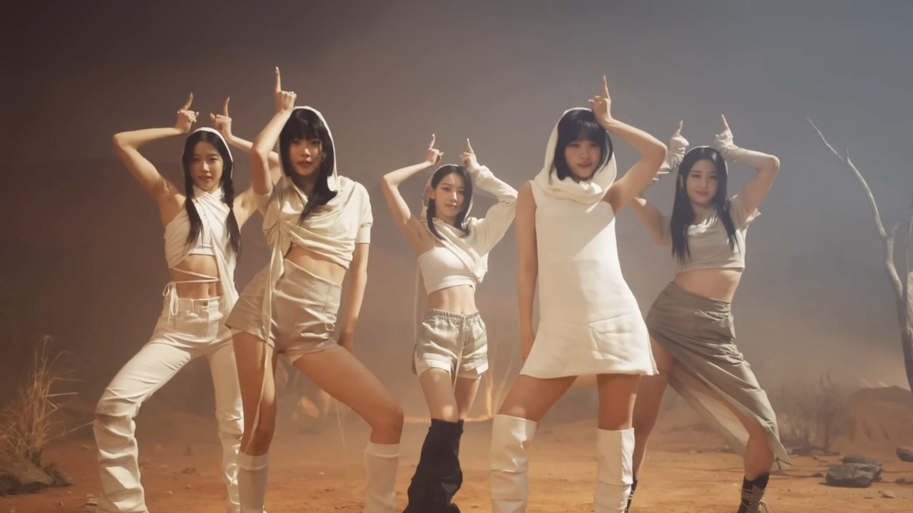 [LE SSERAFIM] UNFORGIVEN （feat. Nile Rodgers, Ado) - Japanese ver - MV ...