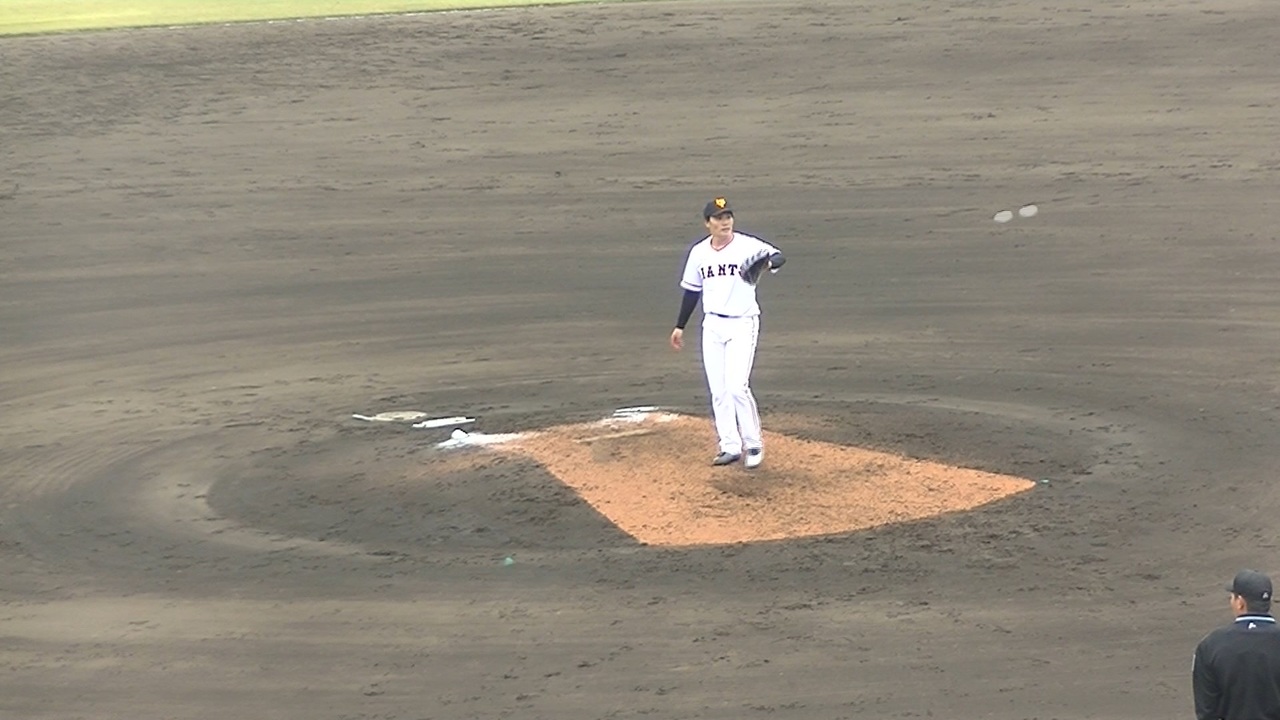 元ジャイアンツ坂本工宜 思ったよりアンダースローになってトライアウト登場【プロ野球12球団合同トライアウト2023年11月15日】 ニコニコ動画