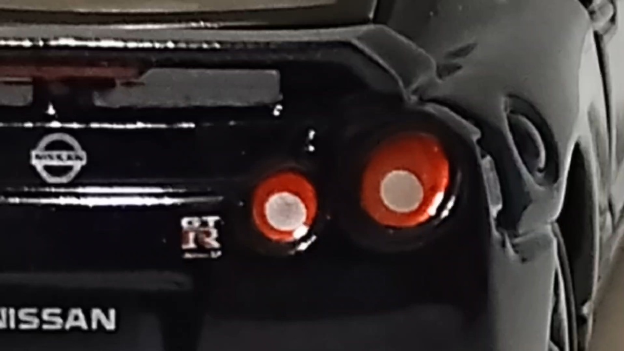 トミカカーチェイス 逃げるR35を追え！ - ニコニコ動画