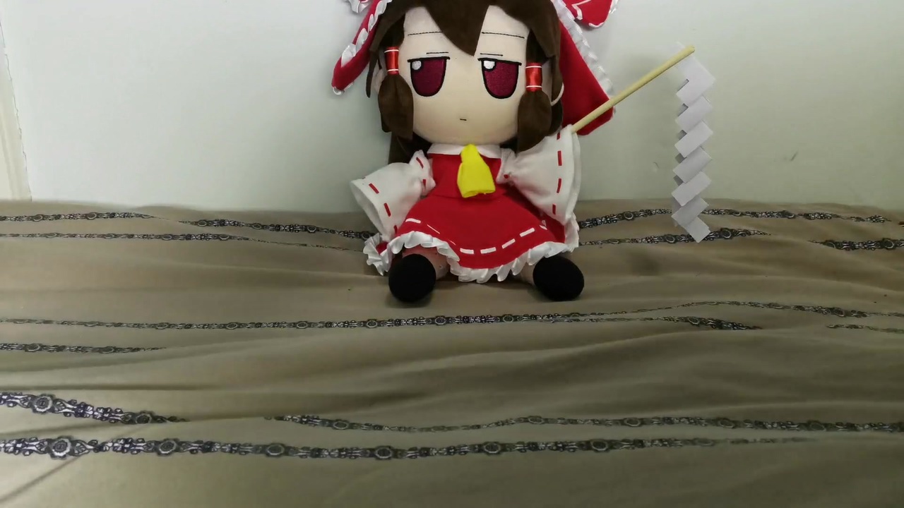 霊夢が御币の作り方を教えてくれる - ニコニコ動画