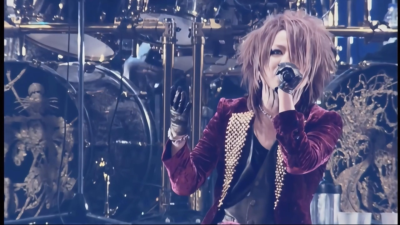 the GazettE - SHIVER [THE NAMELESS LIBERTYAT 10.12.26 TOKYO DOME