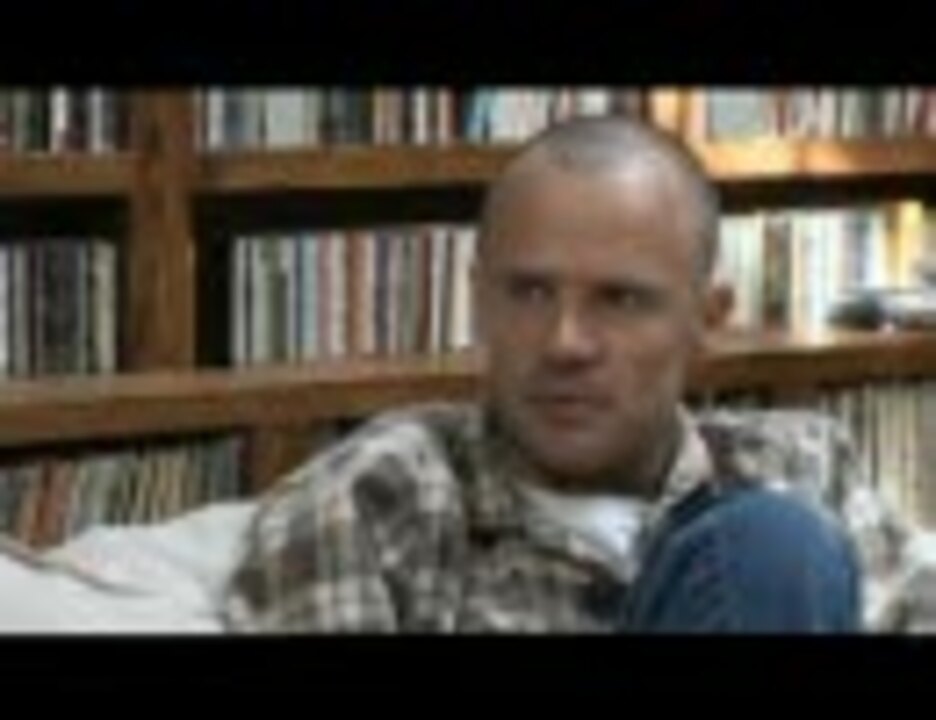 Red Hot Chili Peppers - Wet Sand Interview - ニコニコ動画